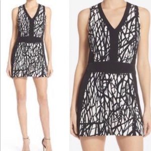 Adelyne Rae Black & White Romper. EUC. Size S.